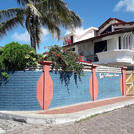 Galapagos House Hostel Puerto Ayora  Exteriér fotografie