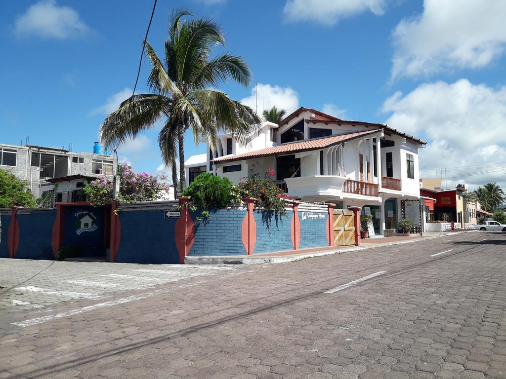 Galapagos House Hostel Puerto Ayora  Exteriér fotografie